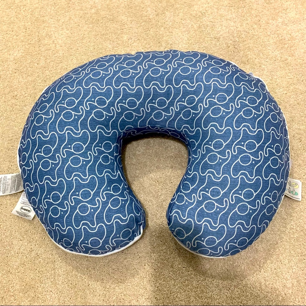 Boppy pillow with Modern Elephants slipcover